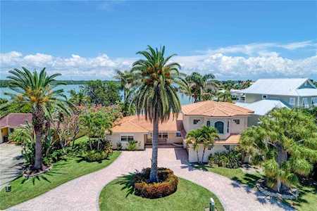 17323 Kennedy Dr North Redington Beach, FL 33708