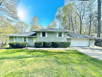 524 Deer Trail Drive Thornville, OH 43076