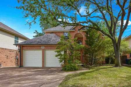 1729 Brook Lane Flower Mound, TX 75028