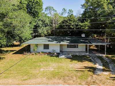 304 Grove St Nokomis, FL 34275