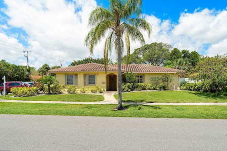 6801 NE 7th Avenue Boca Raton, FL 33487