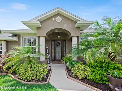 1058 SE Federal Avenue Palm Bay, FL 32909
