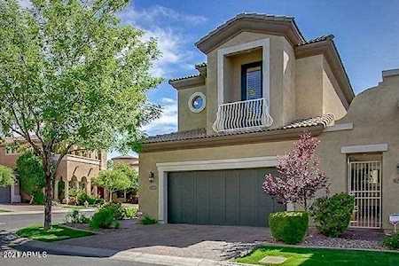 5133 N 34th Place Phoenix, AZ 85018