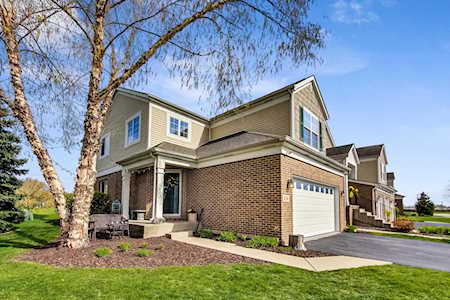 136 Andrew Taras Ct Joliet, IL 60435