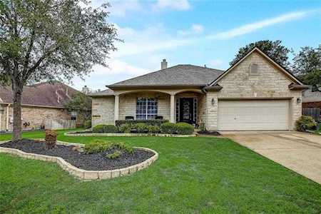 7400 Seneca Falls LOOP Austin, TX 78739