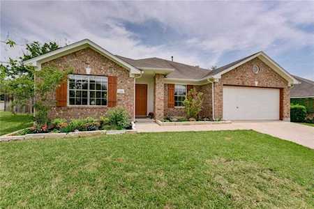 1240 Red Ranch CIR Cedar Park, TX 78613