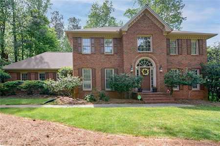 5809 Alvaton Ct Peachtree Corners, GA 30092