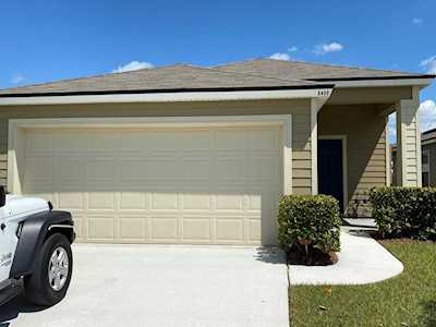 8490 Julia Marie Cir Jacksonville, FL 32210