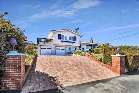 16 Goldenspur Ln Rancho Palos Verdes, CA 90275