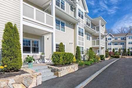 2 Manor Terrace #202 Lexington, MA 02420