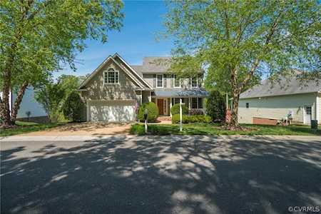 9434 Charter Lake Dr Mechanicsville, VA 23116