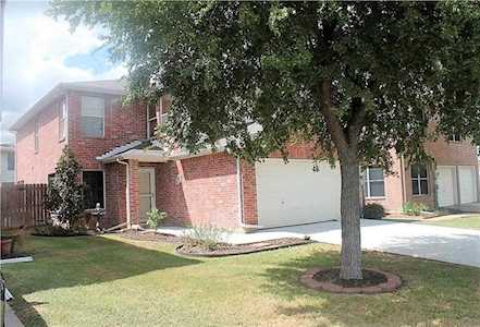 2038 NW Peregrine Court Lewisville, TX 75077
