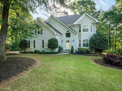 2320 Whispering Pines Ln Mcdonough, GA 30253
