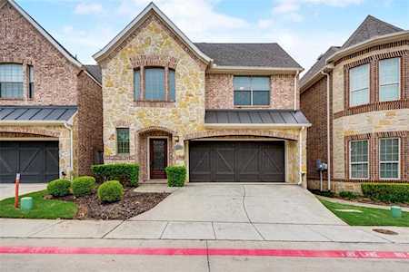 2221 Cameron Crossing Grapevine, TX 76051