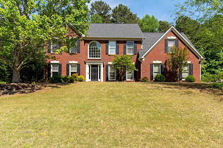 1611 Duxbury Ln Kennesaw, GA 30152