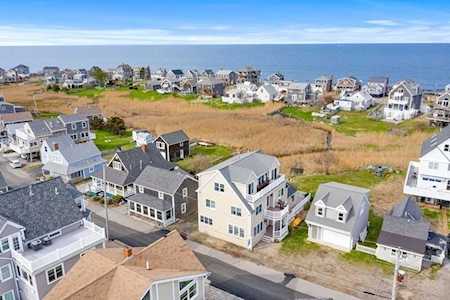 77 Lighthouse Rd Scituate, MA 02066
