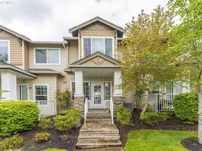 15390 SW Mallard Dr #102 Beaverton, OR 97007