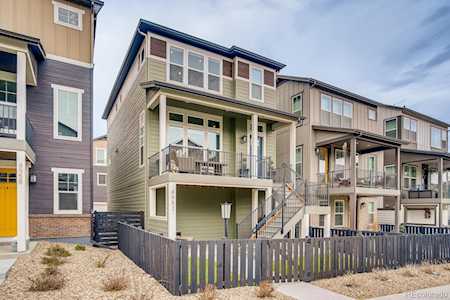 8952 Southurst St Highlands Ranch, CO 80129