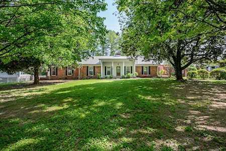 2641 Buckner Rd Thompsons Station, TN 37179