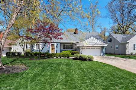 24014 Wolf Rd Bay Village, OH 44140