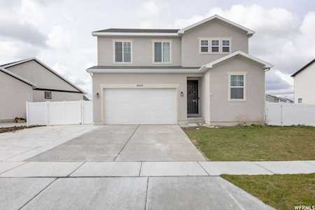 6433 N Black Ridge Dr Stansbury Park, UT 84074