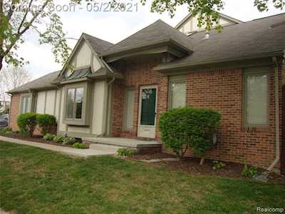 42070 Saratoga Circle Canton Twp, MI 48187