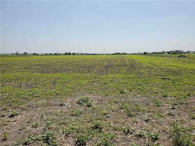 5299 E Highway 71 Highway #A Del Valle, TX 78617