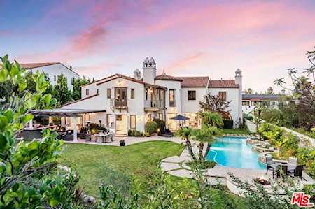 25344 Prado De Las Fresas Calabasas, CA 91302