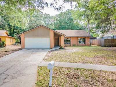 13830 Cherry Creek Dr Tampa, FL 33618