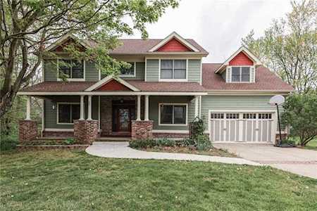 4858 Persimmon Tree Ln Martinsville, IN 46151
