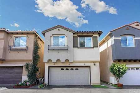 10353 Diamond Way Pacoima, CA 91331