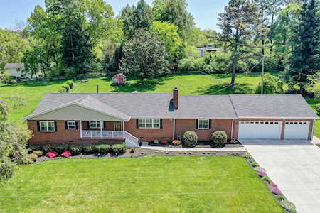 6908 Lark Ln Knoxville, TN 37919
