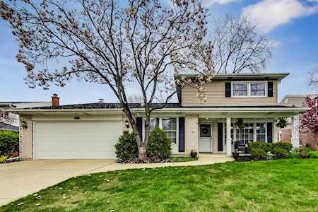 1427 S Highland Ave Arlington Heights, IL 60005