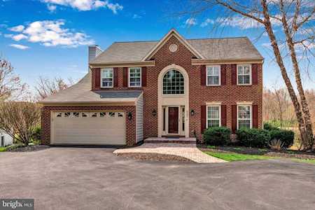 8249 Glenmar Rd Ellicott City, MD 21043
