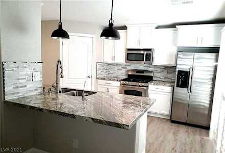 7885 Clearweed Ct Las Vegas, NV 89149