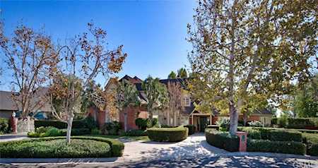 10232 Sycamore Circle Villa Park, CA 92861