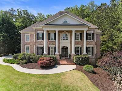 146 Triple Crown Circle Milton, GA 30004
