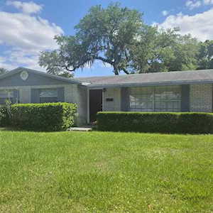 1507 8th St W Palmetto, FL 34221