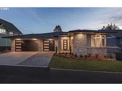 4304 SW Pendleton St Portland, OR 97221
