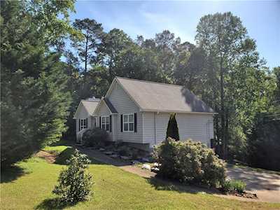 101 Aspen Ct Woodstock, GA 30188