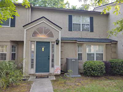 1127 Monaco Dr Mount Pleasant, SC 29464