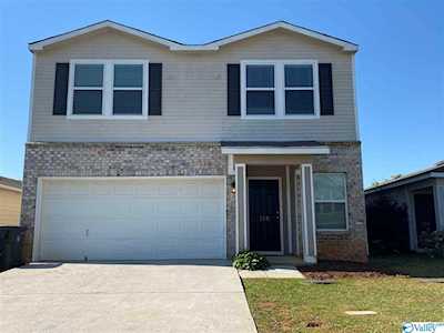 116 Farmington Drive Harvest, AL 35749
