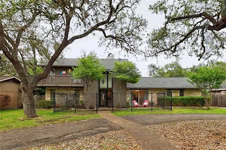 9010 Balcones Club DR Austin, TX 78750