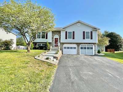 3812 Praline Roanoke, VA 24012