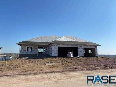 1612 W Legacy Dr Brandon, SD 57005