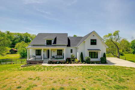 305 Rembrandt Dr Old Hickory, TN 37138