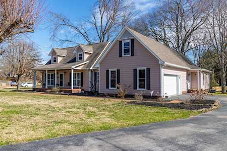 1503 Crowe St Columbia, TN 38401