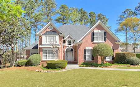 330 Sharpe Ln Alpharetta, GA 30022