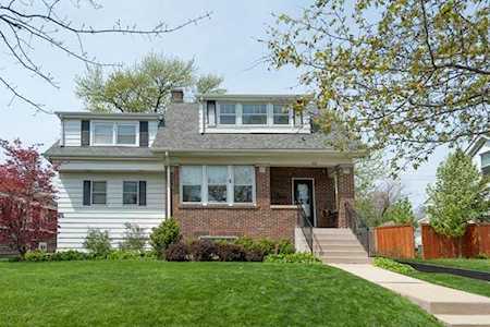 826 Rosemary Terrace Deerfield, IL 60015