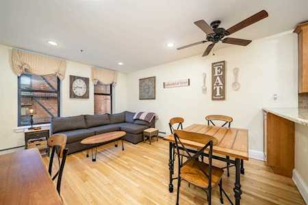 1115 Willow Ave #305 Hoboken, NJ 07030